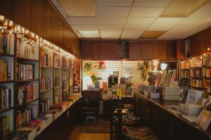 Yu & Me Books